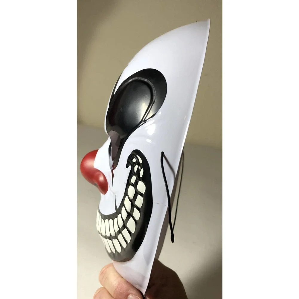 unknown clown mask